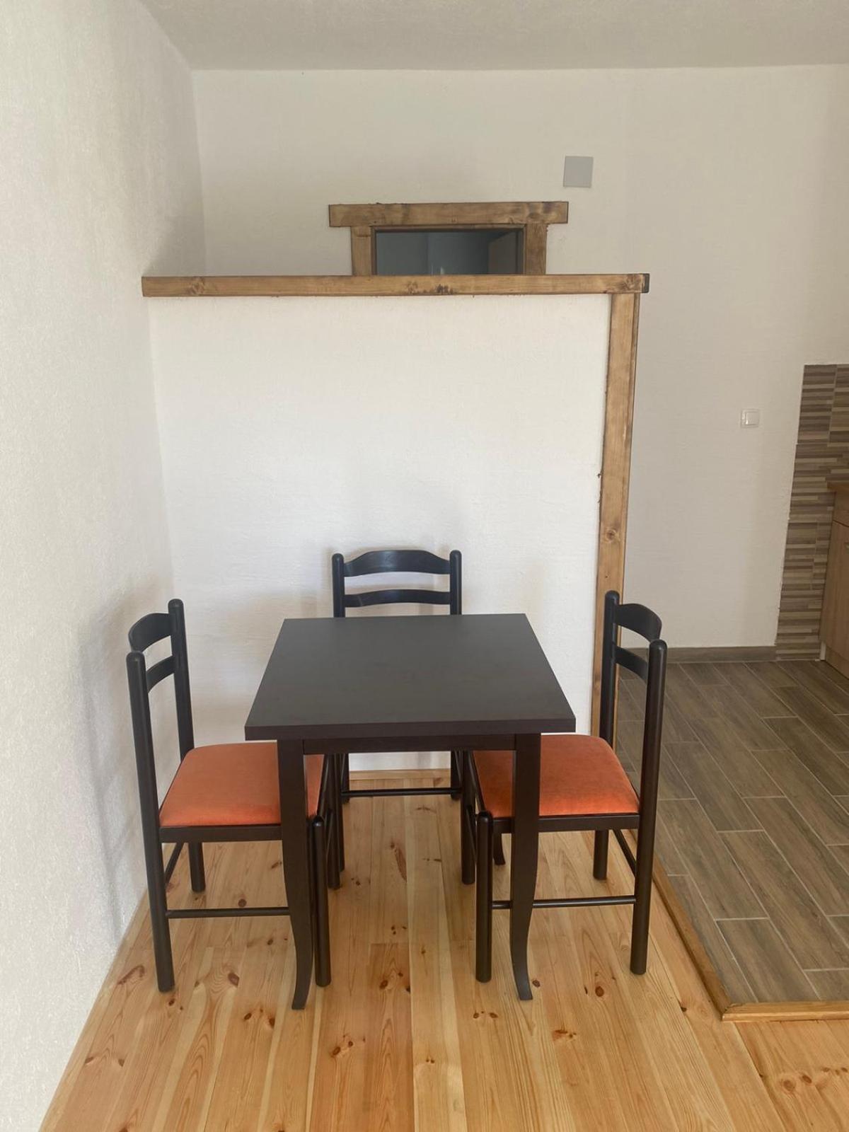 זבליאק Studio Apartmani V&V מראה חיצוני תמונה
